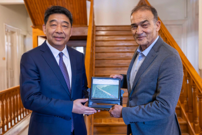 İzmir ile Çin deniz ticaret köprüsü kuruluyor