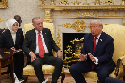 Oval Ofis'te beklenen görüşme gerçekleşti... Trump'tan Erdoğan'a 'lider' övgüsü