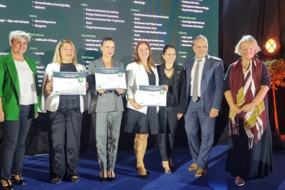 &nbsp;Efes Tarlası Yaşam Köyü Fransa’da ödüle layık görüldü