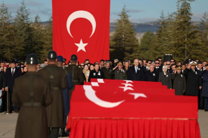 Düşen C-130'la şehit olan 20 kahraman için Mürted’te tören düzenlendi