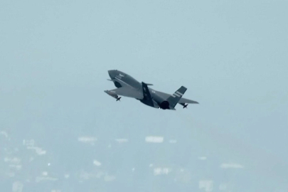 Bayraktar KIZILELMA’dan tarihi başarı... F-16’ya karşı simüle atışta tam isabet!